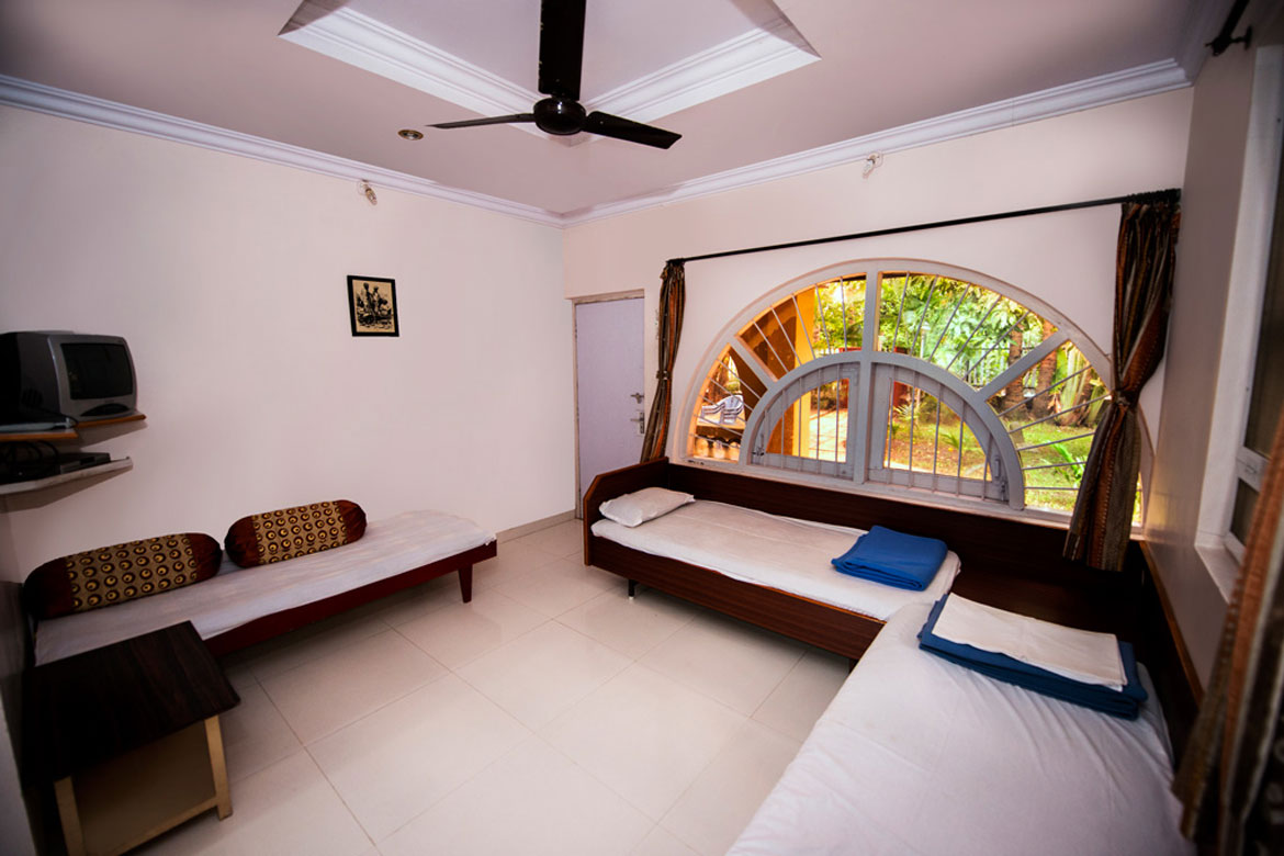Shetkari Niwas for Tourists | Room Facility | Save Farm